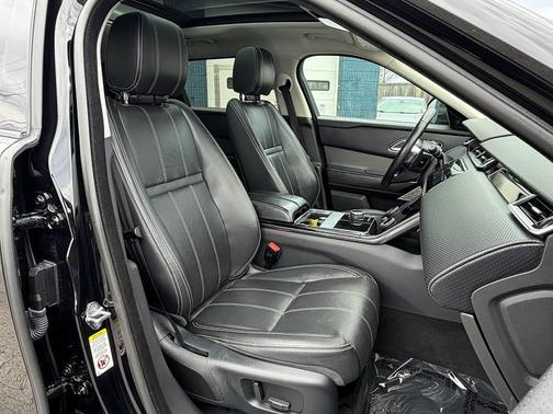 BLACK 2018 Land Rover Range Rover Velar P380 S