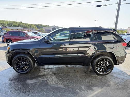 2020 Jeep Grand Cherokee Altitude