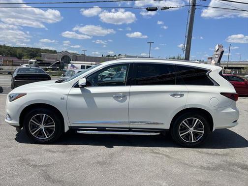 2018 INFINITI QX60 Base