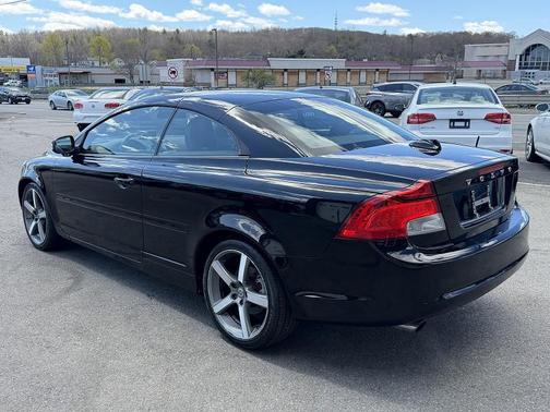 BLACK 2012 Volvo C70 CONV T5