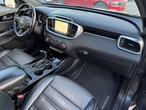 2016 Kia Sorento SXL
