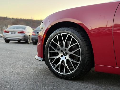 2016 Dodge Charger SXT