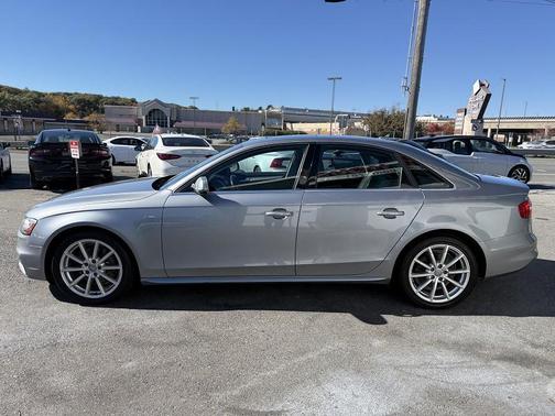 2016 Audi A4 2.0T Premium