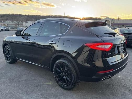 2018 Maserati Levante S