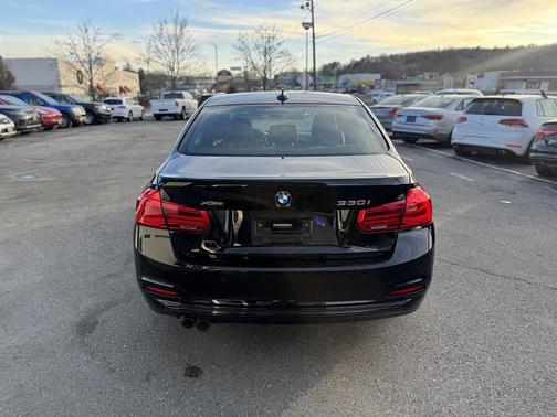 2017 BMW 330 xDrive