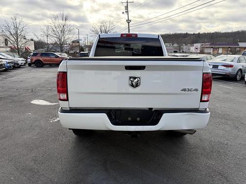 2018 RAM 1500 Express