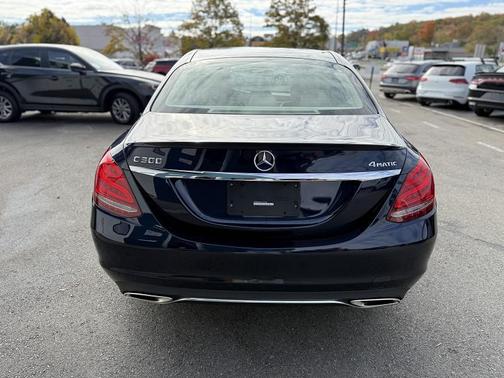 2016 Mercedes-Benz C-Class C 300 4MATIC Luxury