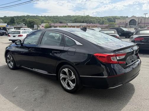 Crystal Black Pearl 2018 Honda Accord EX