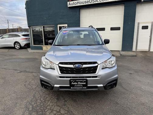 2017 Subaru Forester 2.5i