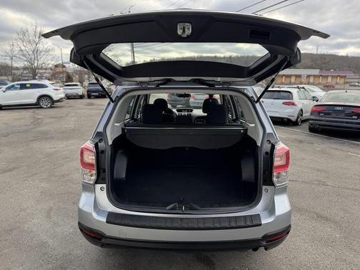 2017 Subaru Forester 2.5i