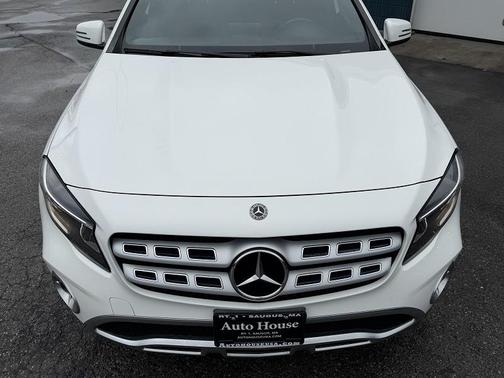 Polar White 2019 Mercedes-Benz GLA 250 4MATIC