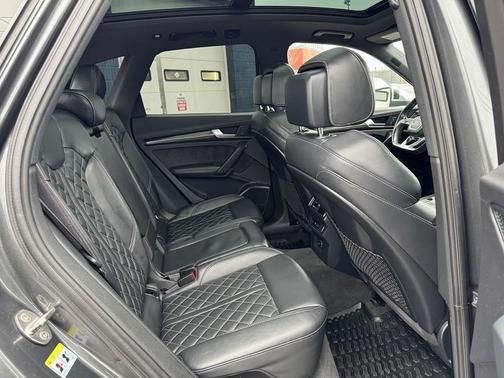 2018 Audi SQ5 3.0T Premium Plus