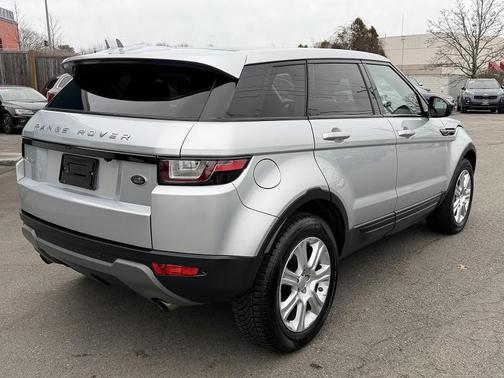 2018 Land Rover Range Rover Evoque SE