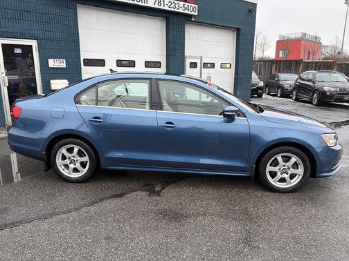 2015 Volkswagen Jetta 2.0L TDI SE w/Connectivity