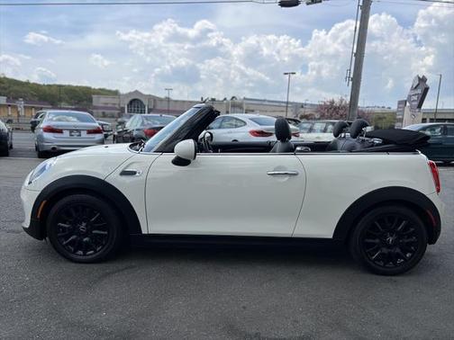 2018 MINI Convertible Cooper