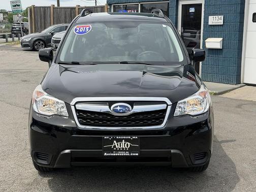 Crystal Black Silica 2015 Subaru Forester 2.5i Premium