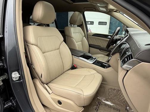 Steel Gray Metallic 2016 Mercedes-Benz GL-Class 4MATIC