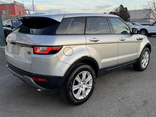 2018 Land Rover Range Rover Evoque SE