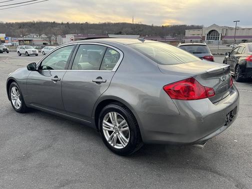 2013 INFINITI G37x Base