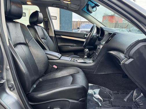 2013 INFINITI G37x Base