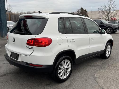 2015 Volkswagen Tiguan 4MOTION Auto SE