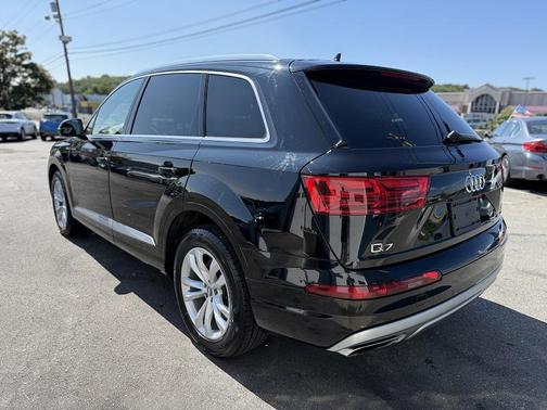 2017 Audi Q7 3.0T Premium