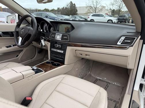 WHITE 2014 Mercedes-Benz E-Class CABRIOLET E350