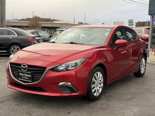 2015 Mazda Mazda3 i Sport