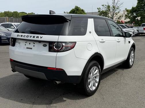WHITE 2019 Land Rover Discovery Sport HSE