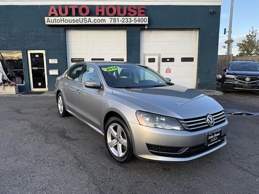 2014 Volkswagen Passat 1.8T S