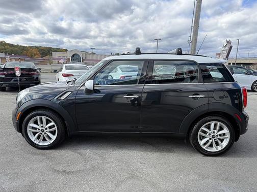2011 MINI Cooper S Countryman Base
