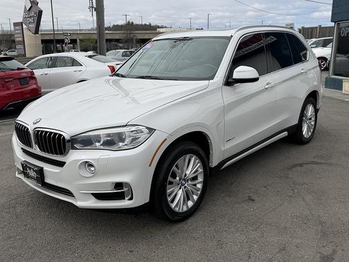 WHITE 2016 BMW X5 xDrive35i