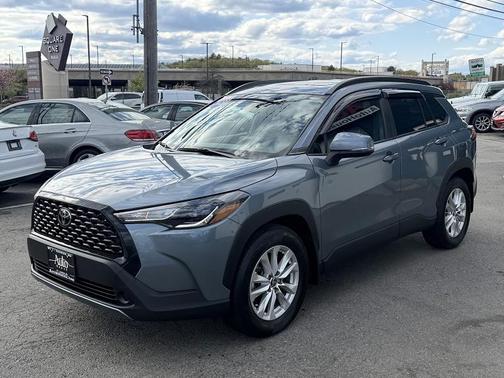 Celestite 2022 Toyota Corolla Cross LE