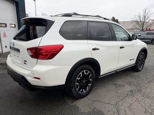 WHITE 2020 Nissan Pathfinder SL 4WD