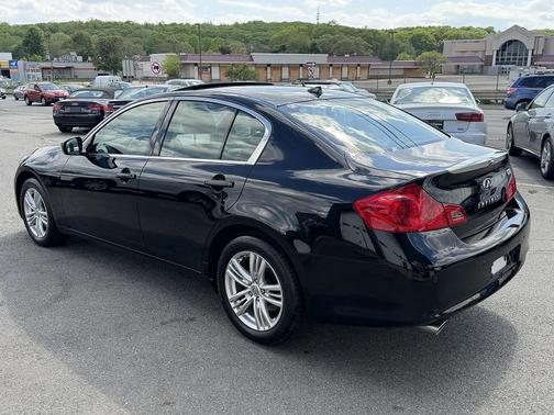 BLACK 2013 INFINITI G37x Base