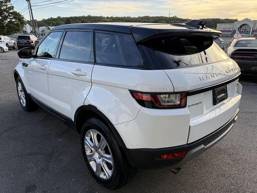 2017 Land Rover Range Rover Evoque SE