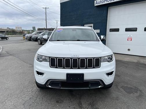 2017 Jeep Grand Cherokee Limited X