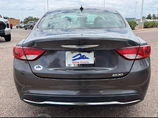 2015 Chrysler 200 Limited