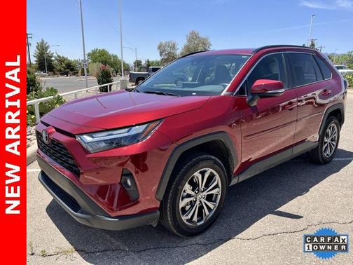 2022 Toyota RAV4 Hybrid XLE Premium