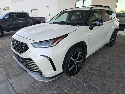 2021 Toyota Highlander XSE