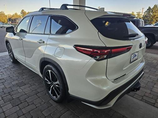 2021 Toyota Highlander XSE
