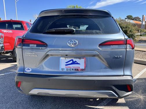 2024 Toyota Corolla Cross XLE