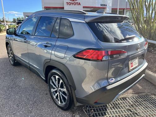 2024 Toyota Corolla Cross XLE