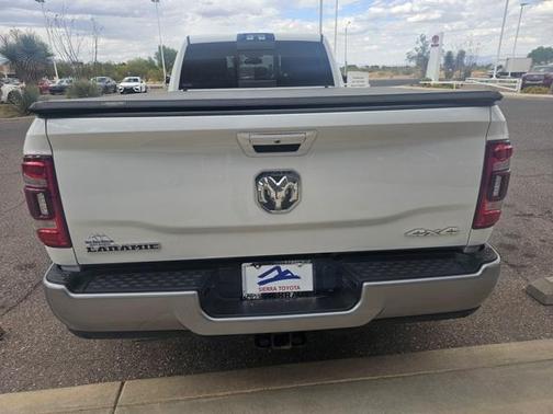2021 RAM 3500 Laramie Crew Cab 4x4 8' Box