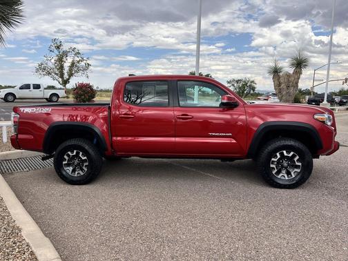 2022 Toyota Tacoma TRD Off Road