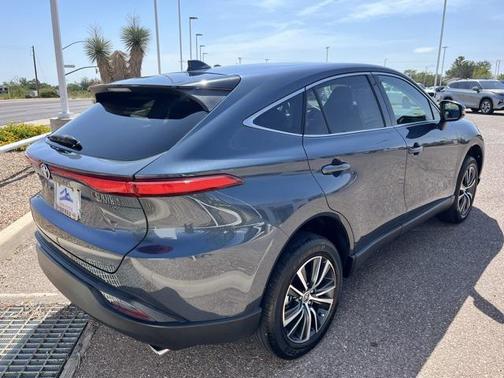 2023 Toyota Venza LE