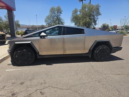 2024 Tesla Cybertruck All-Wheel Drive