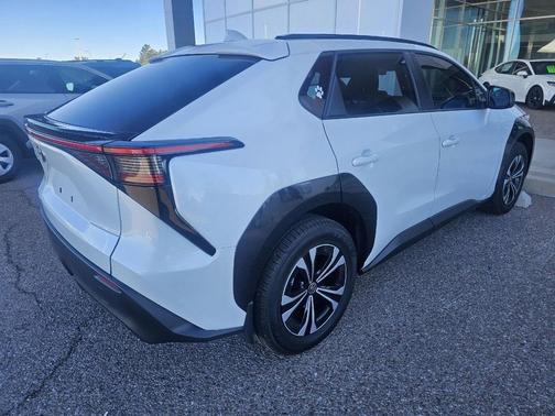 2024 Toyota bZ4X XLE