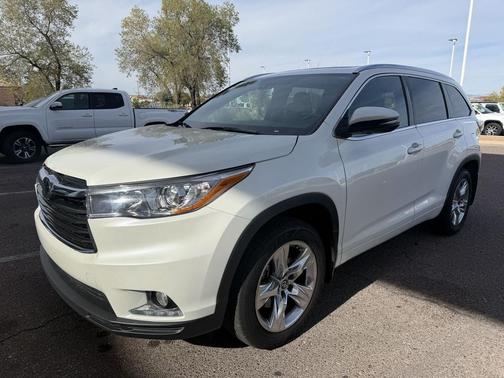 2016 Toyota Highlander Limited Platinum