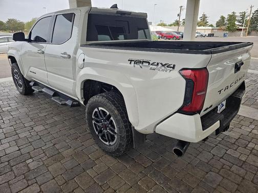 2024 Toyota Tacoma TRD Sport